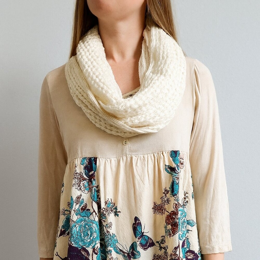 Francesca’s Cream Infinity Scarf – Textured Knit | One Size
